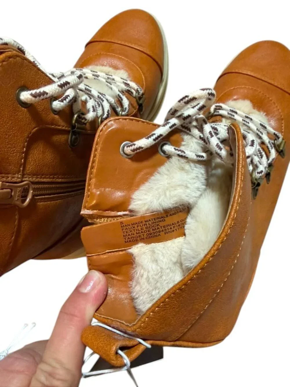 Art Class Girls Winter Combat Boots Tan Lace Up Side Zip Size 5 NWT Lug Sole.